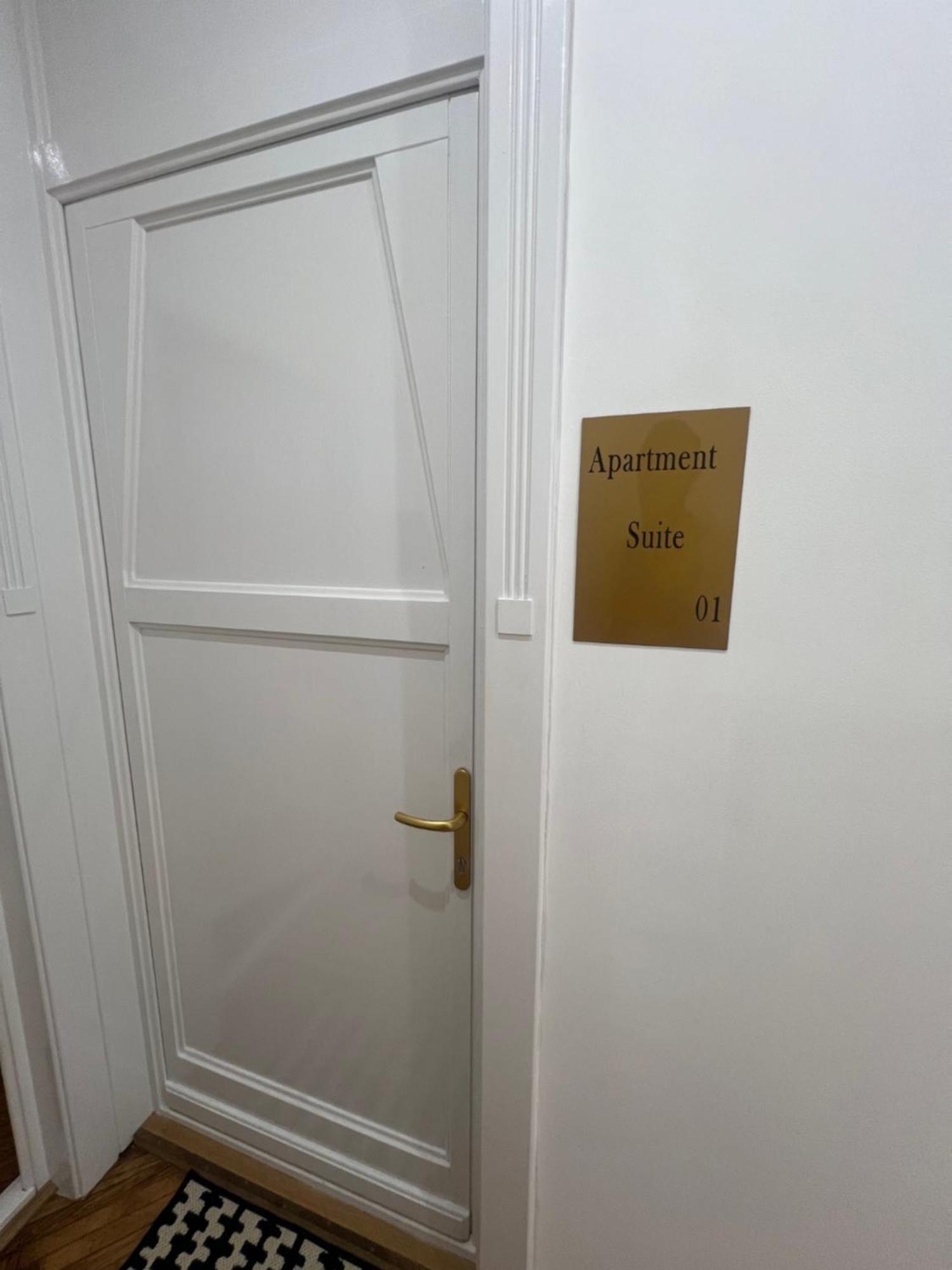 Suite Apartment Hidden Gem Next Synagogue - A Budapest Extérieur photo